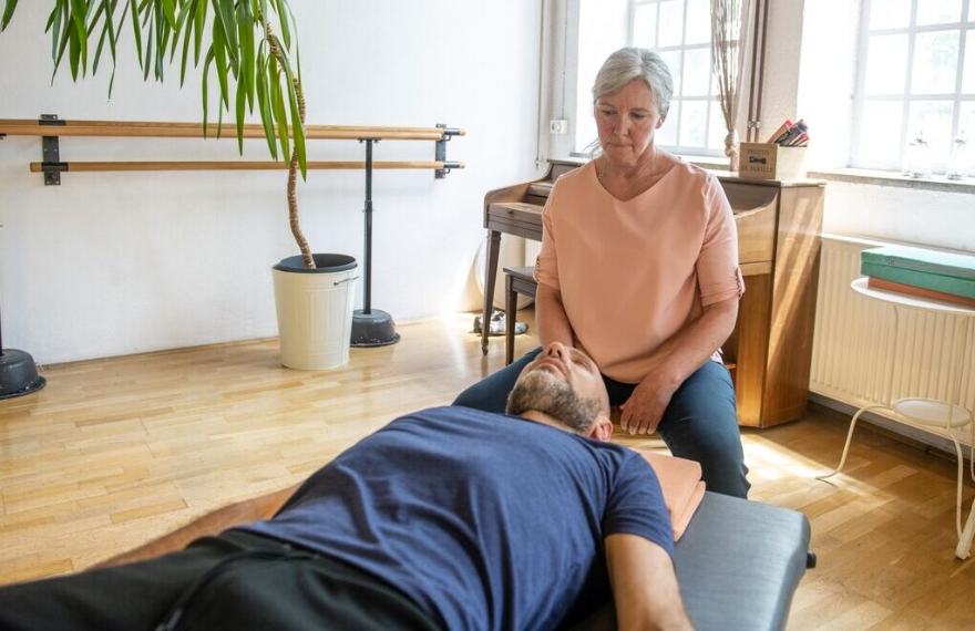 Best Polyvagal Theory Training Programs for Trauma Therapists in 2026